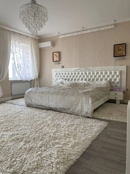 В Продажу 4 к к в Новобудові в Центрі з євроремонтом
