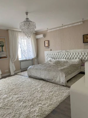 В Продажу 4 к к в Новобудові в Центрі з євроремонтом