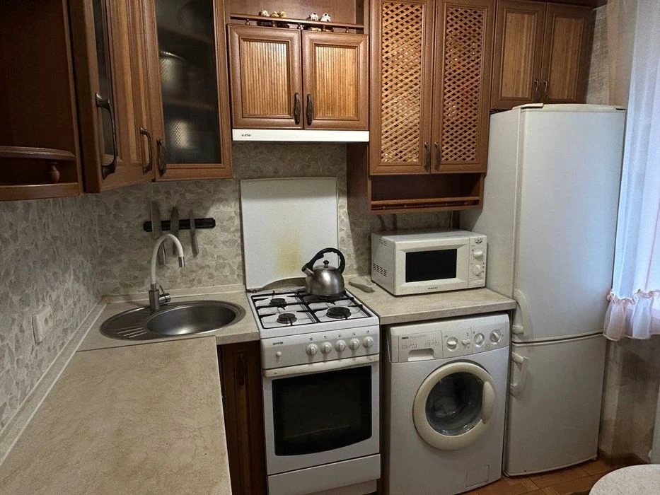 Продаж 2 ком кв Корабельный район пр.Богоявленский