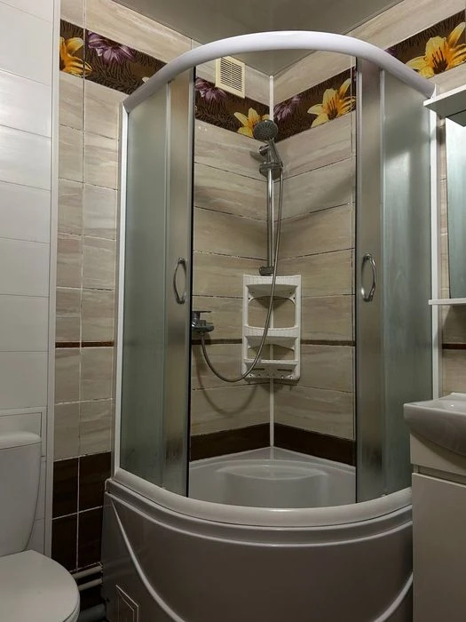 Продаж 2 ком кв Корабельный район пр.Богоявленский