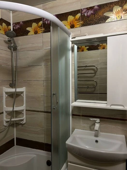 Продаж 2 ком кв Корабельный район пр.Богоявленский