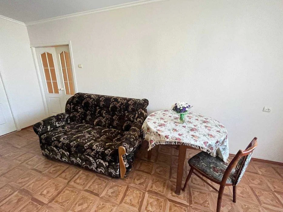 Продам 3-х к/к в гарному районі, зупинка «Магелан»