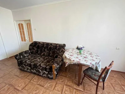 Продам 3-х к/к в гарному районі, зупинка «Магелан»