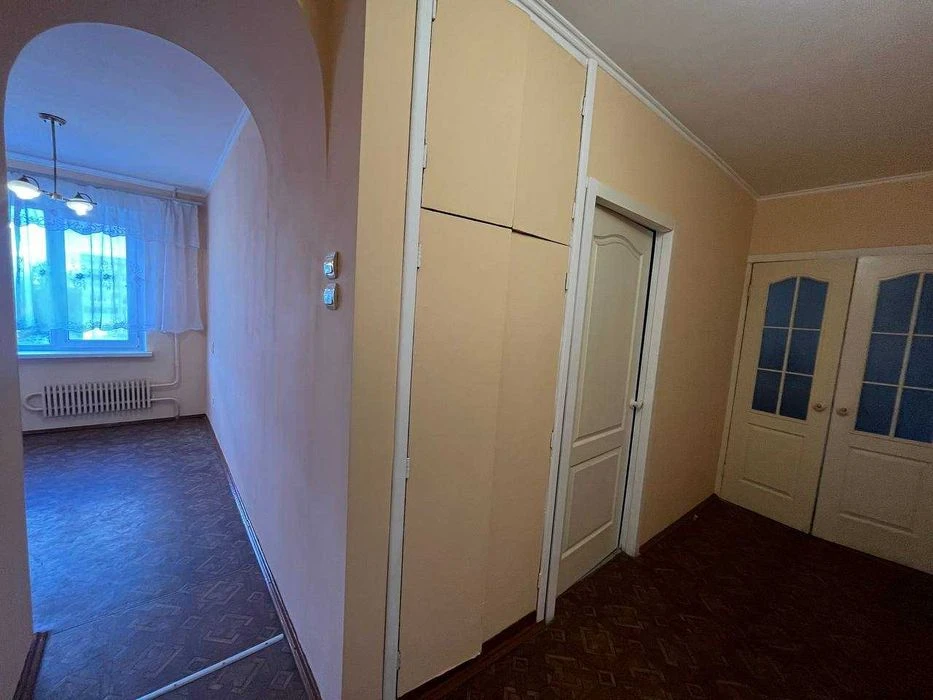 Продам 3-х к/к в гарному районі, зупинка «Магелан»