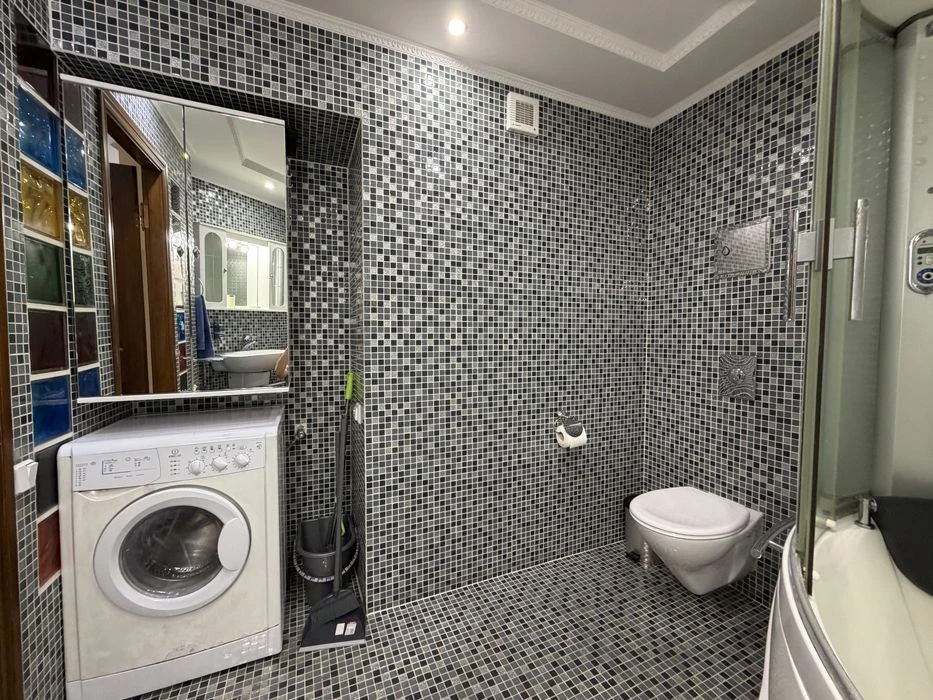 Продаж 3-кк з ремонтом 75 м², проспект Центральний,6-слобітс