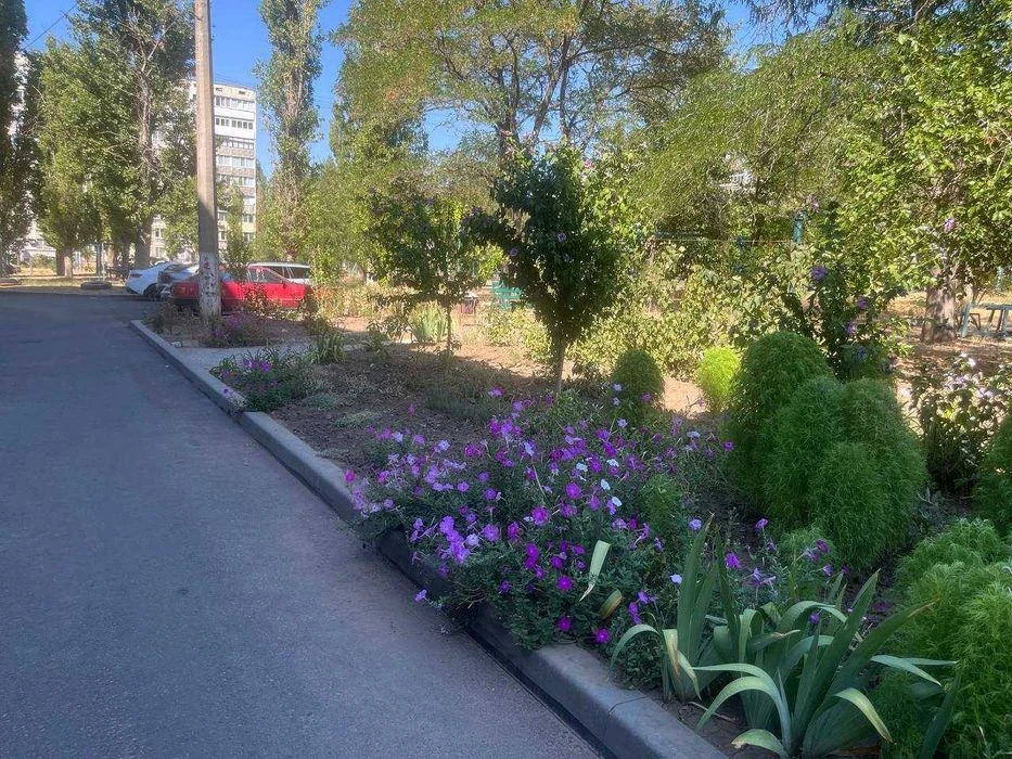 Продам 4-х к/к на 1 поверсі,  в Корабельному районі