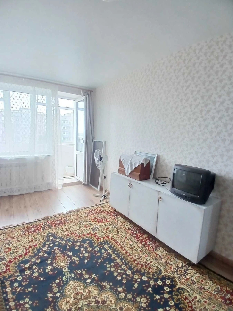 Продам 2 кімнатну квартиру зуп. Гвардійська, Соляні
