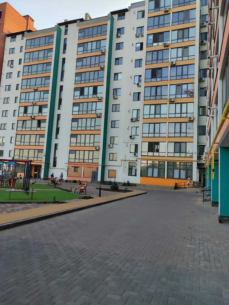Продажа 3-х комнатной двухуровневой квартиры в ЖК "МРІЯ" БЕЗ