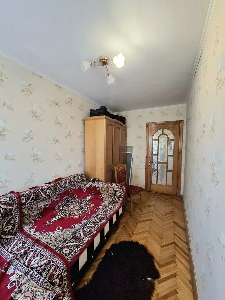 Продаж 3-х кімнатної квартири.  Адміральська. Індивідуальне