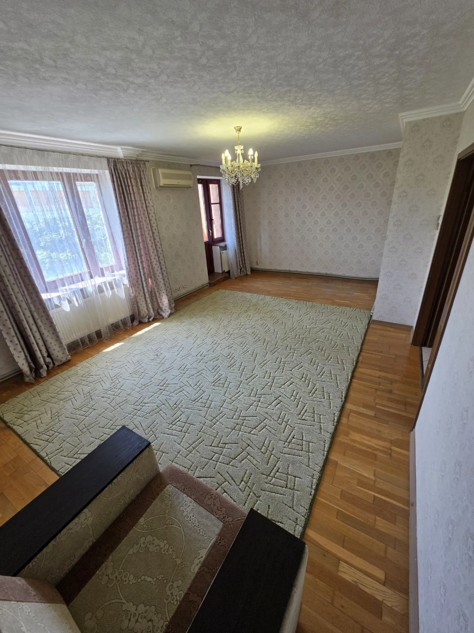 Центр Трьохкімнатна квартира