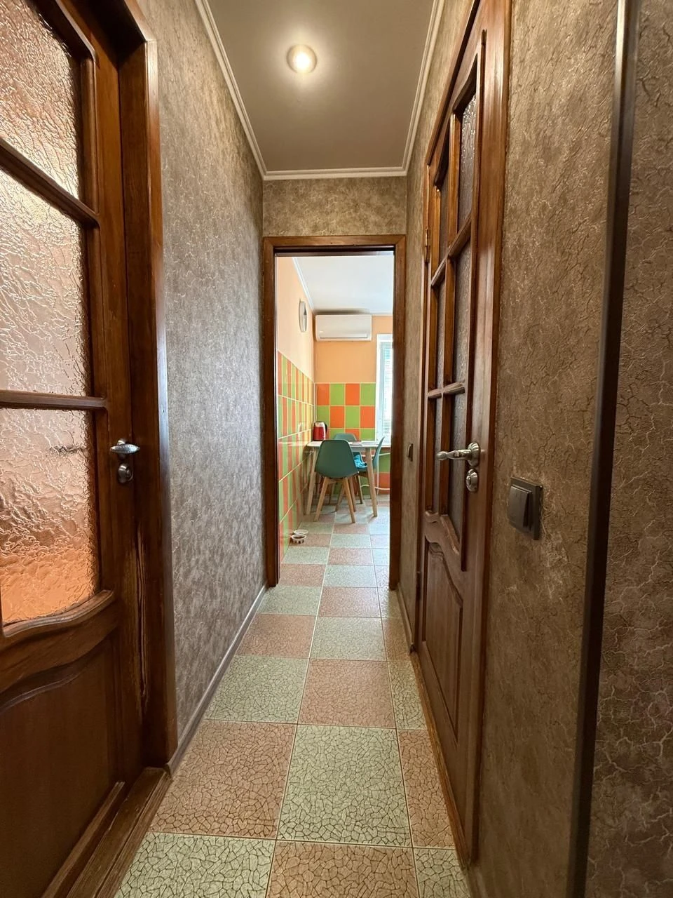 Продам отличную 2х комнатную квартиру в Центре.