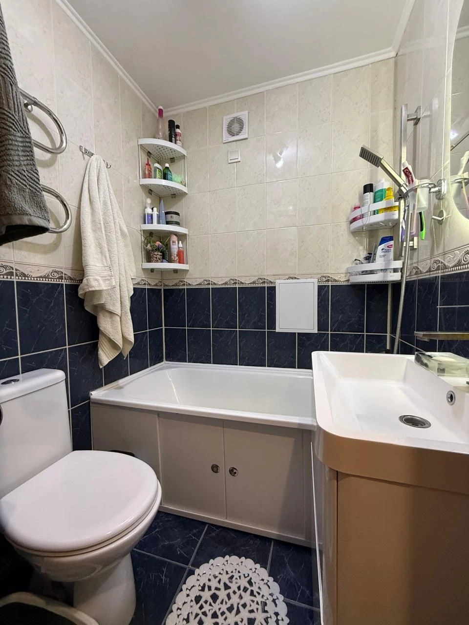 Продам отличную 2х комнатную квартиру в Центре.