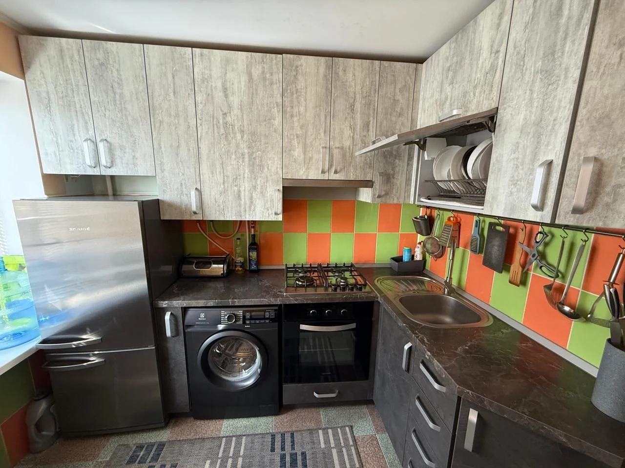 Продам отличную 2х комнатную квартиру в Центре.
