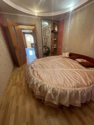 Квартира , в якій є все! 3 кімнати , два балкони Купити ,зай