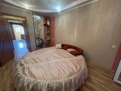 Квартира , в якій є все! 3 кімнати , два балкони Купити ,зай
