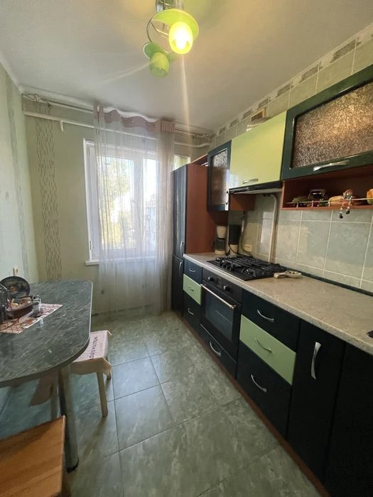 Квартира , в якій є все! 3 кімнати , два балкони Купити ,зай