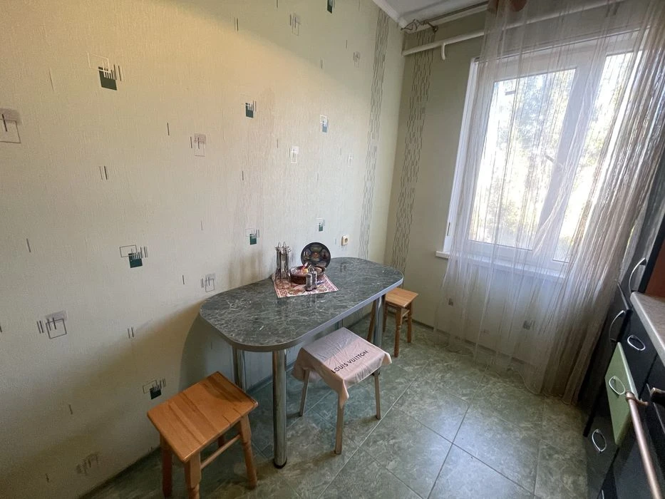 Квартира , в якій є все! 3 кімнати , два балкони Купити ,зай