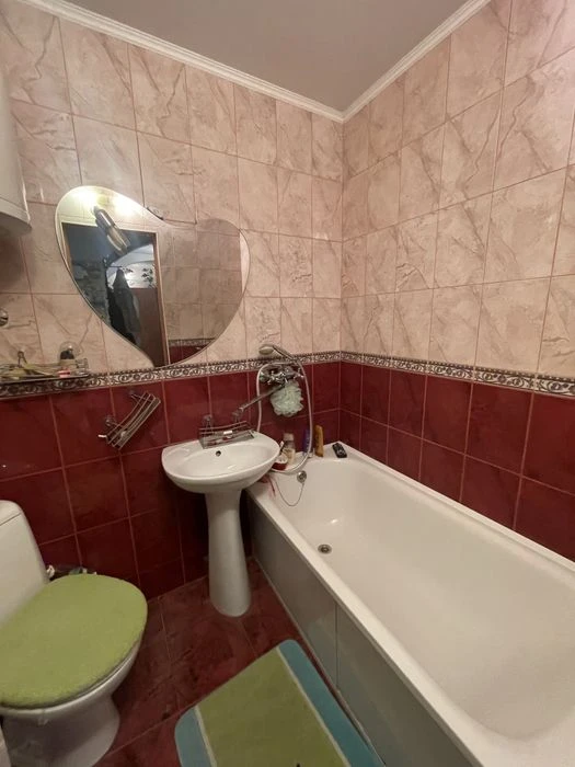 Квартира , в якій є все! 3 кімнати , два балкони Купити ,зай