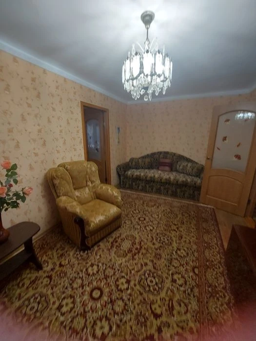 Продаєтся 2х.к  Рассвет