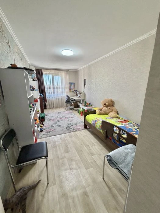 Продаж 3-х кімнатної квартири