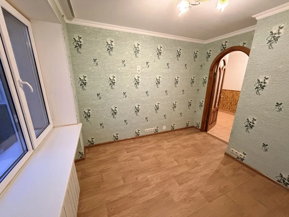 Продаж 3-х кім квартири 3/9 Центр 3-а слобідська