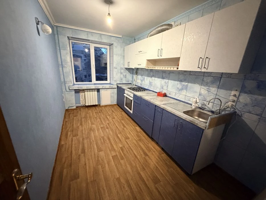 Продаж 3-х кім квартири 3/9 Центр 3-а слобідська