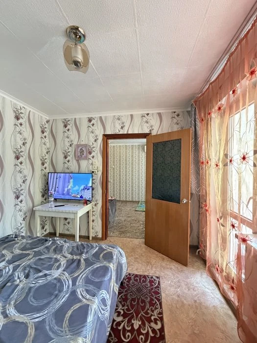 В продажу 3 к к на Космонавтів/ вул. Електронна , 1/9 поверх