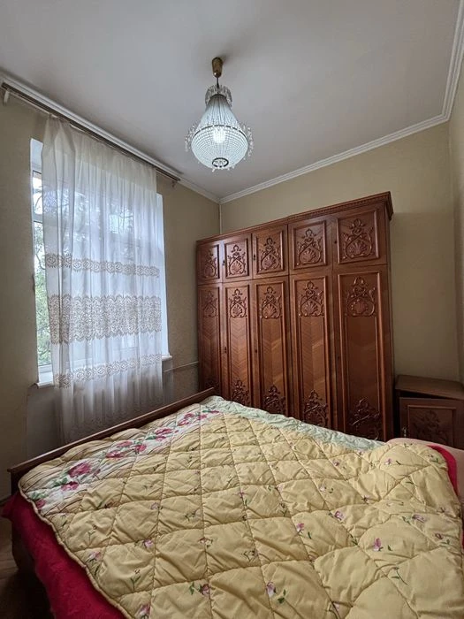 3-кімнатна сталінка в центрі Одеси — 3 хв до Соборної площі,