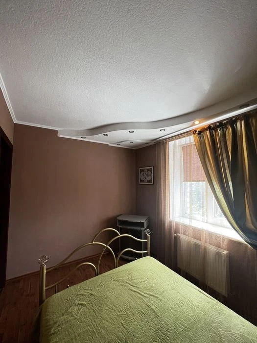 В Продажу 3 к к -студія в Центрі/ 6а Слобідська