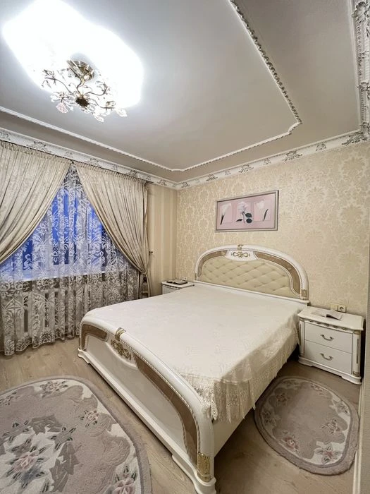 В Продажу 2 к к в Центрі з євроремонтом