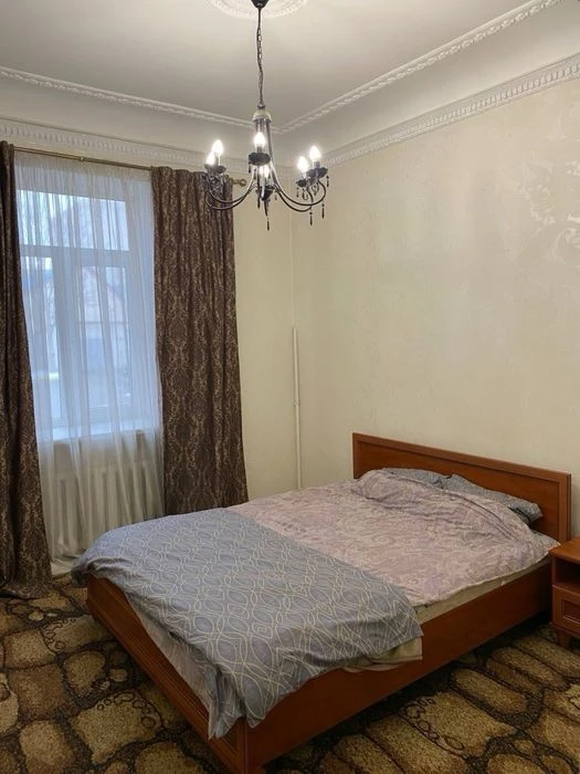 В Продажу 1 кк на вул. Адміральська