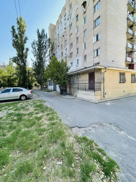 Квартира СВОЯ 80 кв.м, перший поверх з пандусом та сховищем