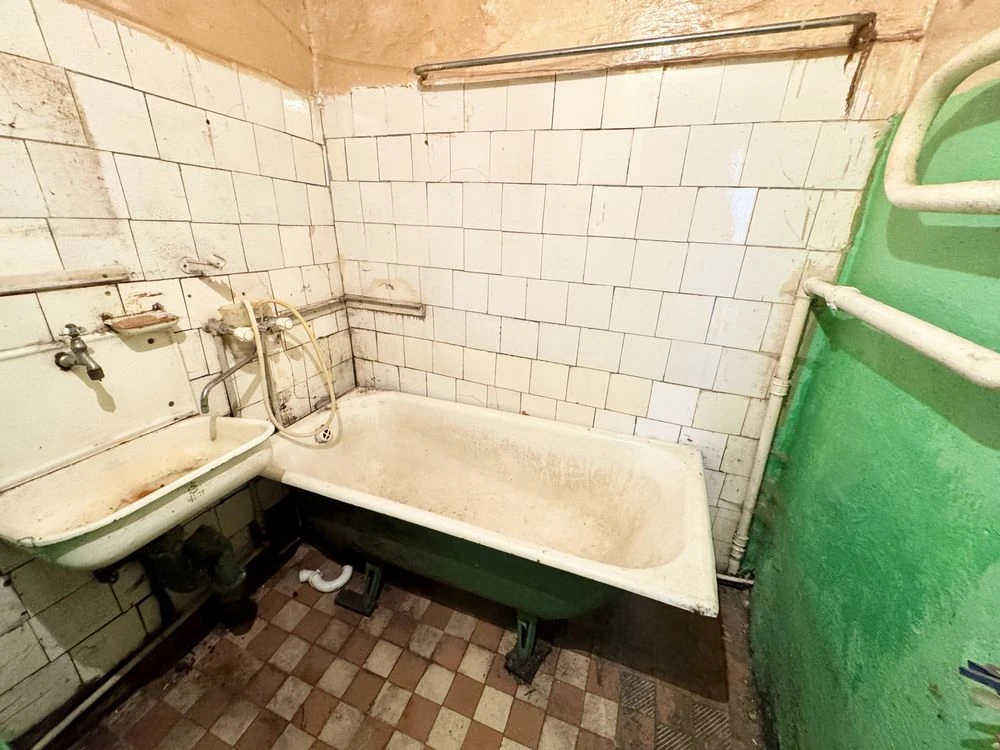 Продам 3к.квартиру. ЦЕНТР. Автономне газопалення