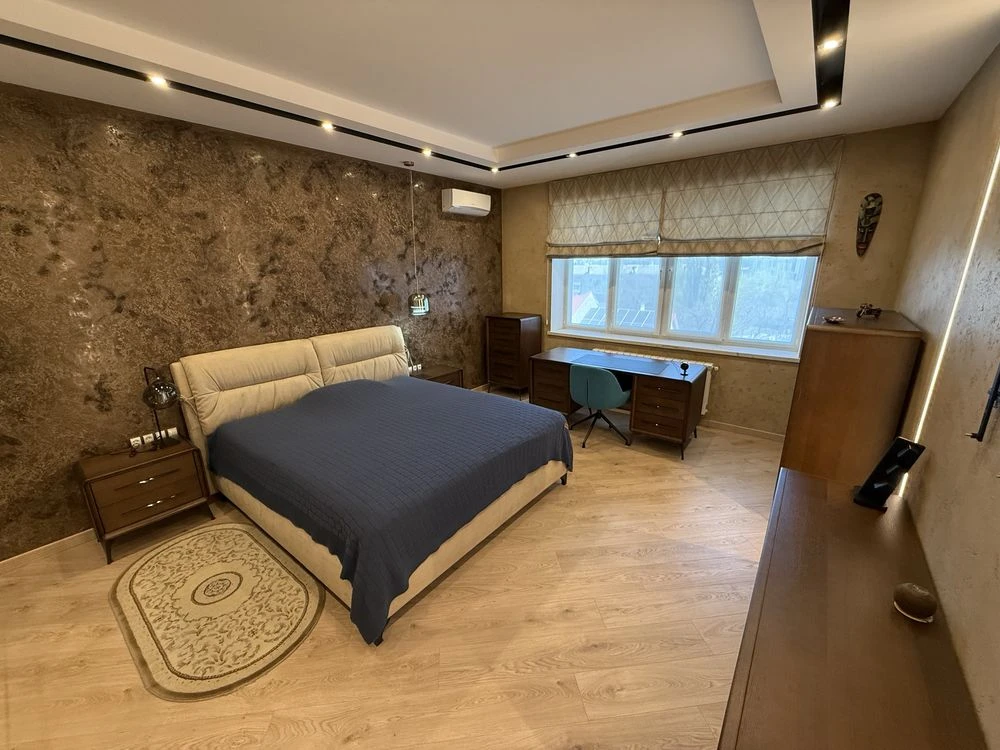 Продажа 3х комнатной квартиры в Центре города. Без комиссии