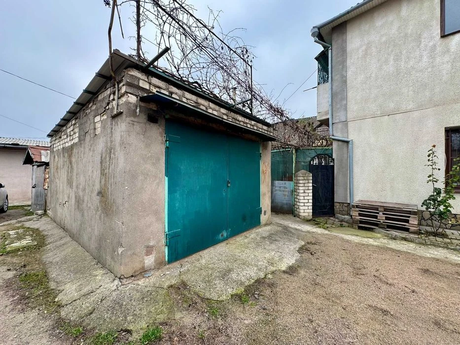 Продаю 3-кімнатну квартиру, Центр, вул. Нікольська / Артилер