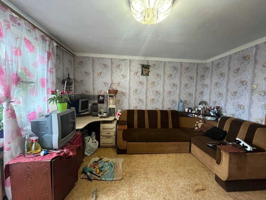 Продам 3 к/к, в районі ринку “Колос»,