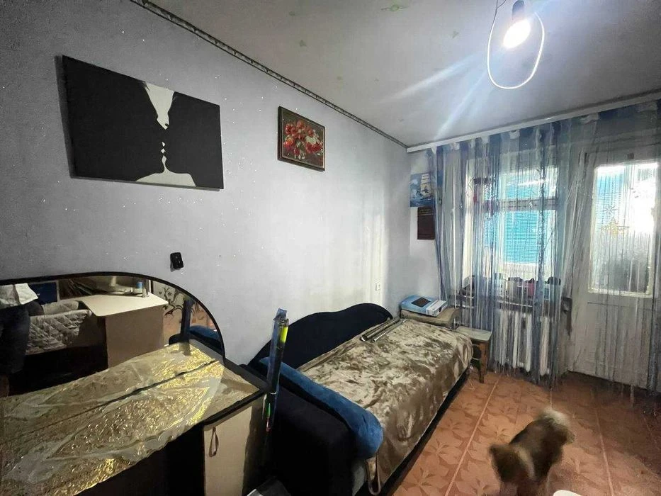 Продам 3 к/к, в районі ринку “Колос»,