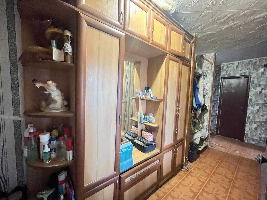 Продам 3 к/к, в районі ринку “Колос»,