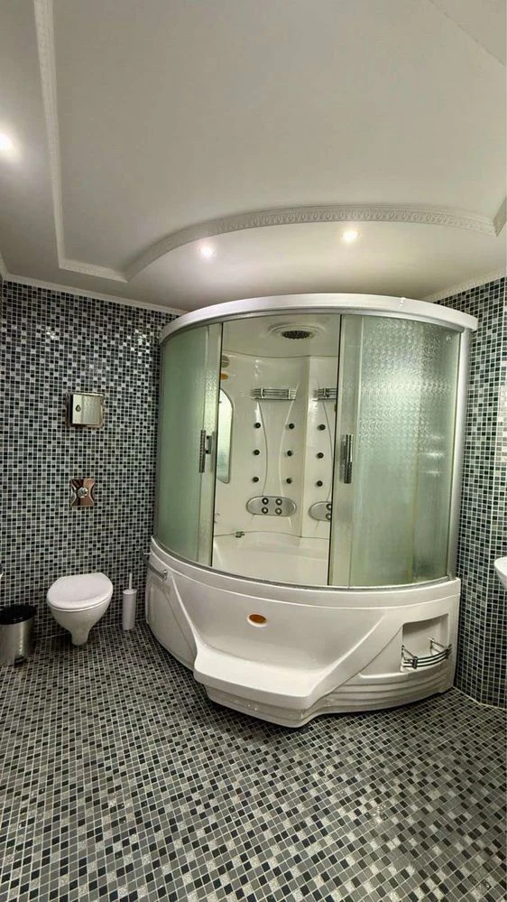 Продаж 3 кімнатної квартири пр. Центральний зуп. 6 Слобідськ