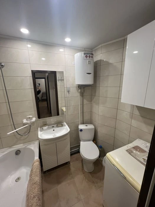 В продажу 3 к к на 6й Слобідській/ пр. Центральний з ремонто
