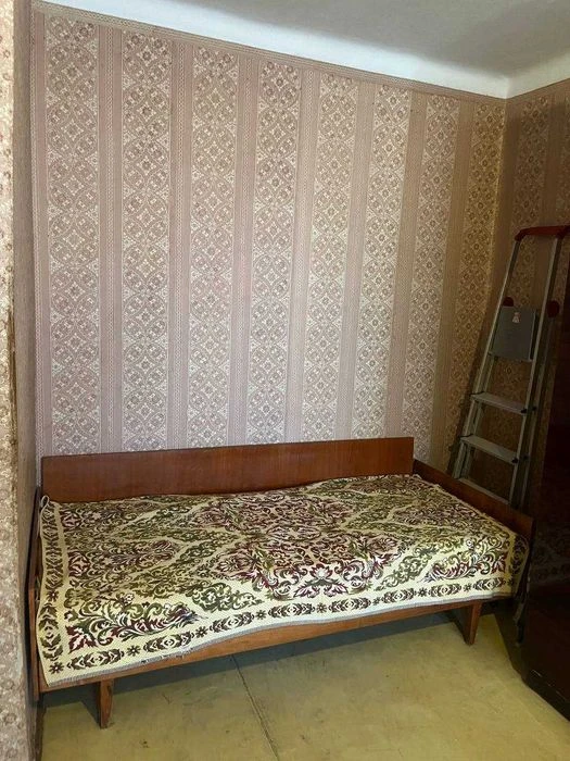 Продам 3 к/к у центрі міста, пр.-кт. Центральний
