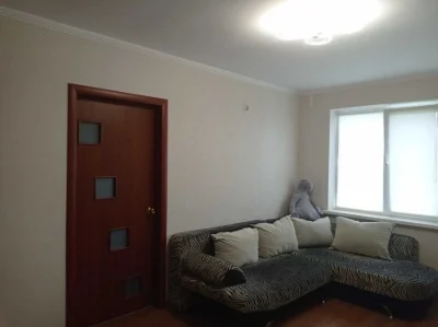 Продам 3х к.кв 7/9 эт. 60 м.кв Евроремонт с мебелью и техник
