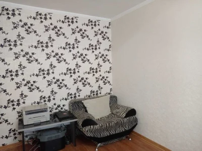 Продам 3х к.кв 7/9 эт. 60 м.кв Евроремонт с мебелью и техник