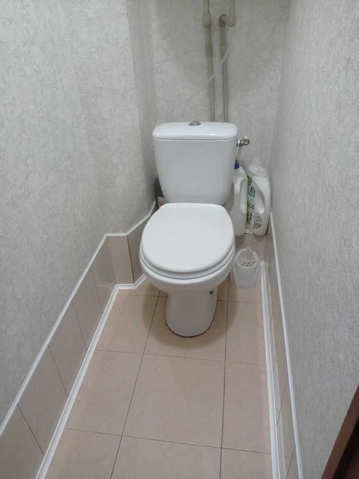 Продам 3х к.кв 7/9 эт. 60 м.кв Евроремонт с мебелью и техник