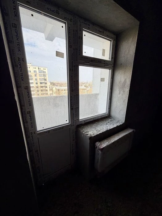 Продаж  квартири у Центрі міста в новому домі, вул. Садова