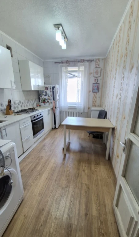 Продаж • 3к квартира • 66 м² • Чешка • Вінграновського/Листо