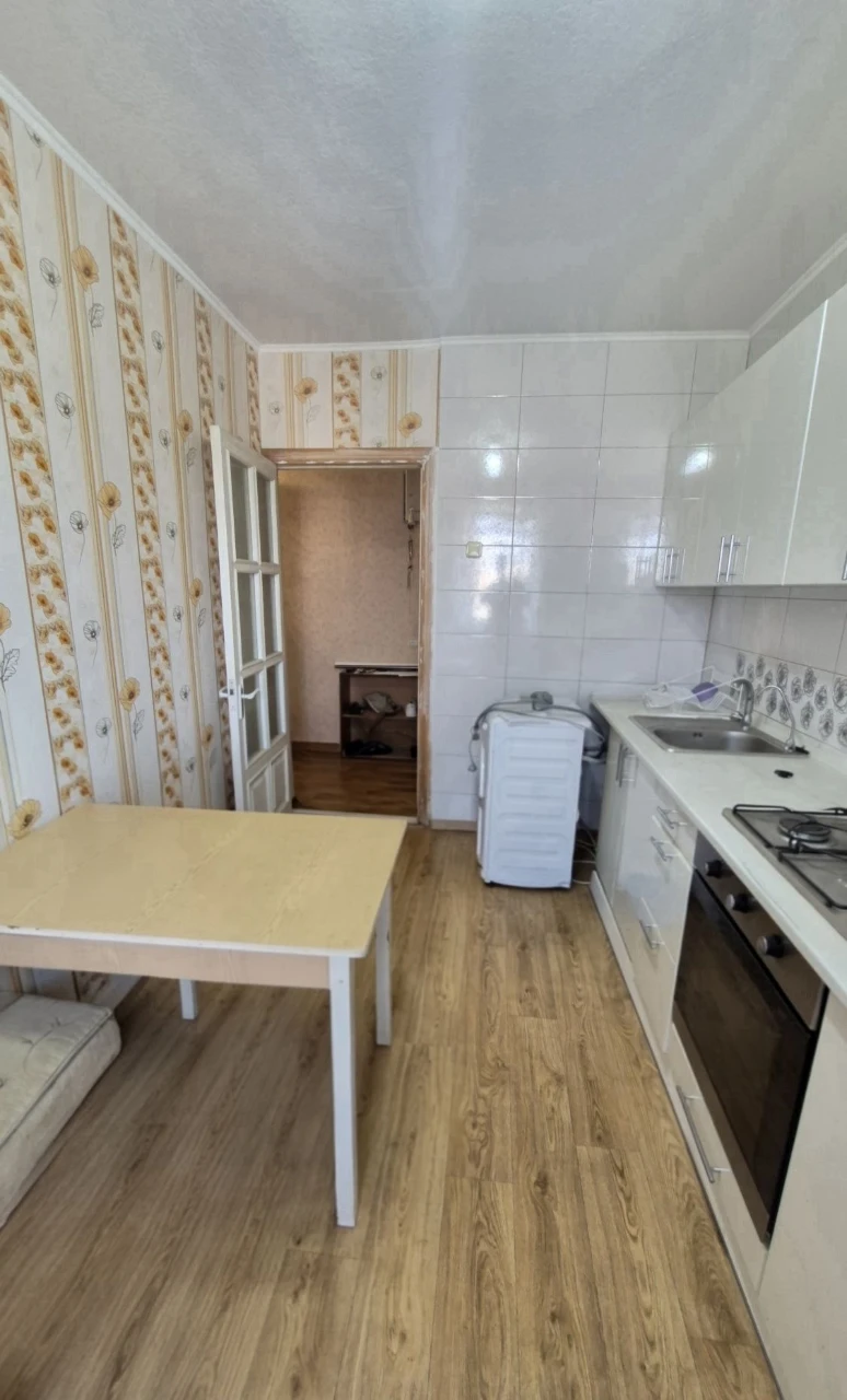 Продаж • 3к квартира • 66 м² • Чешка • Вінграновського/Листо