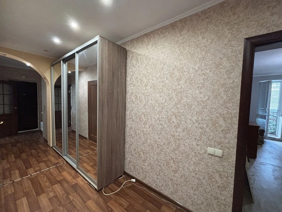Продажться 3 кк без комісіі для покупця! мкрн Північний