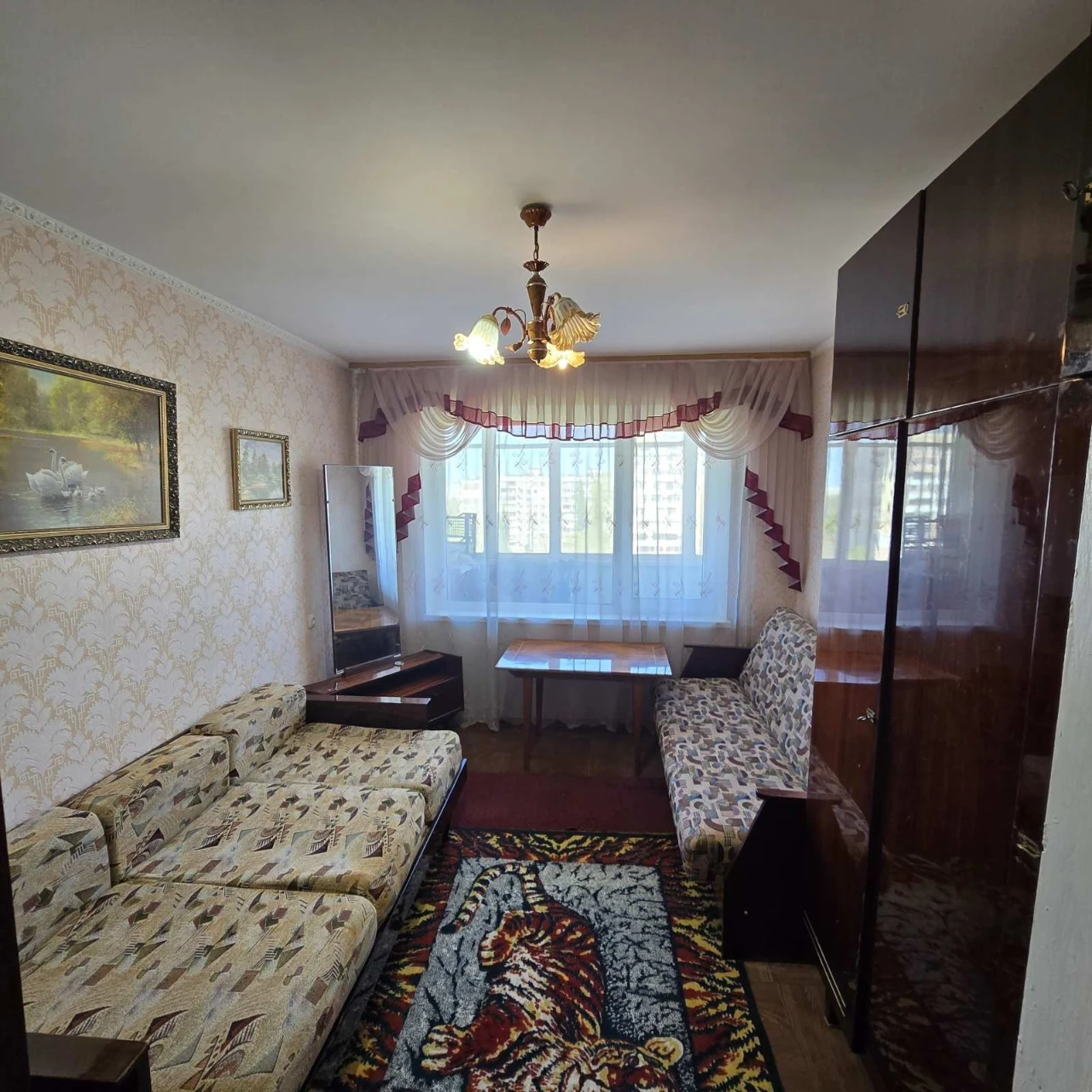 Центр! Трьохкімнатна квартира