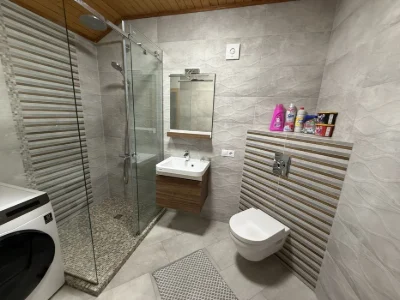 Продажа  2 уровневой квартиры с гаражом р-н Яхт клуба, 8 при